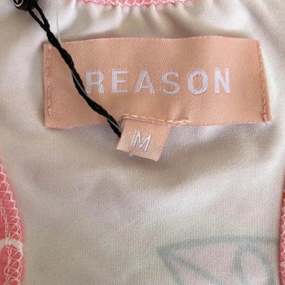 REASON Sports Bra - Picture 3 of 7